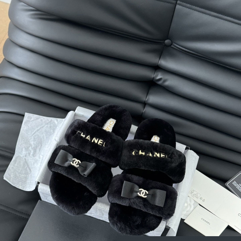 Ch*el slippers